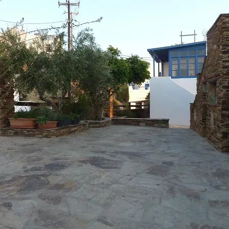 Nikos Place Apartmán Ios